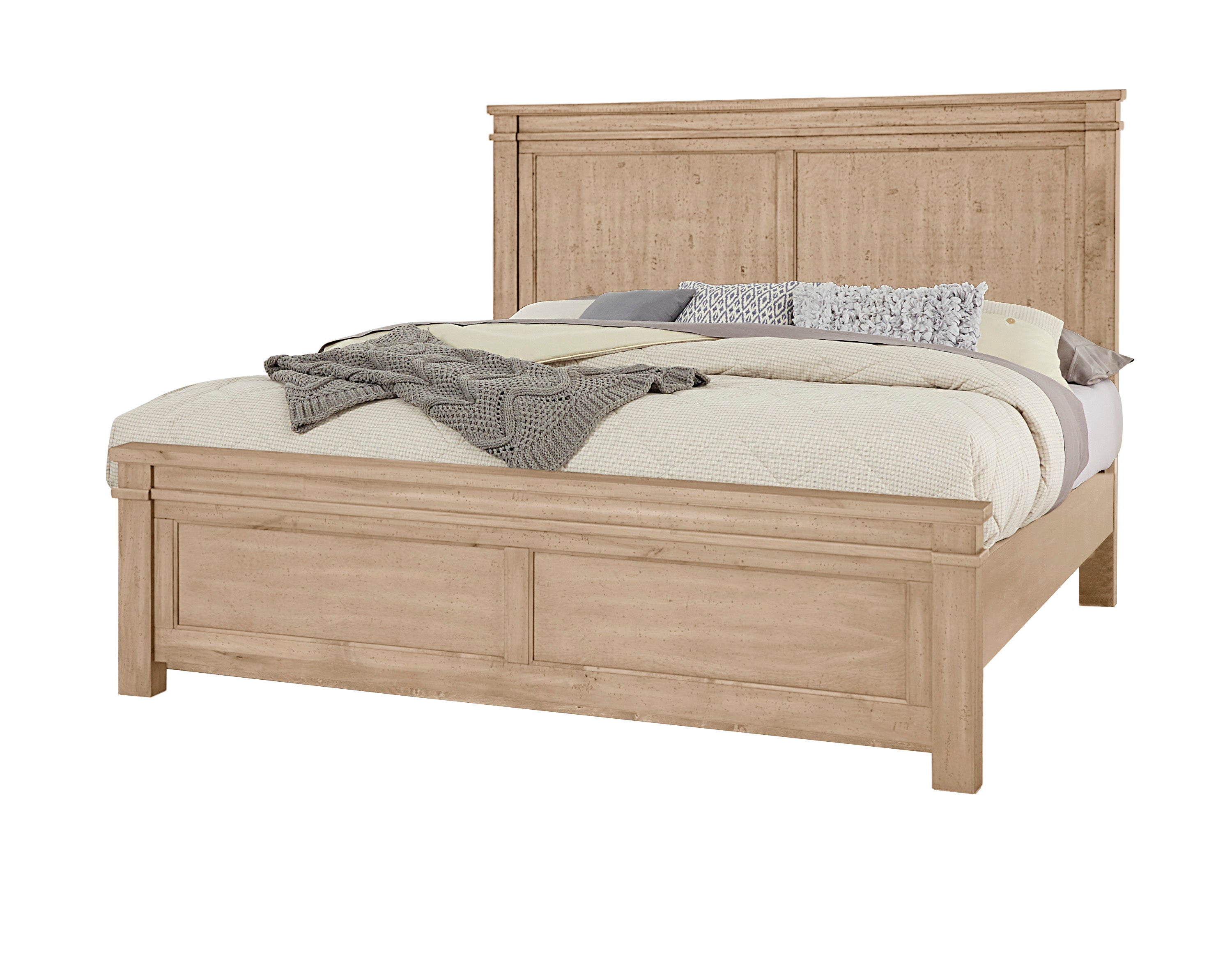 cool-rustic-queen-mansion-bed-in-clear-maple