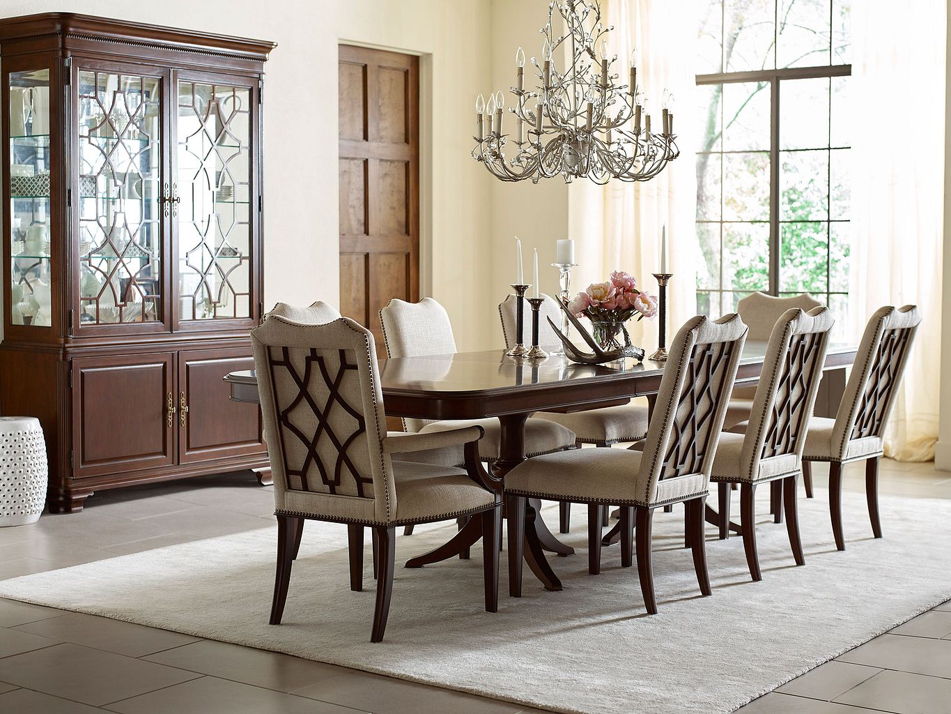 Kincaid Furniture Hadleigh China Cabinet in Classic Cherry