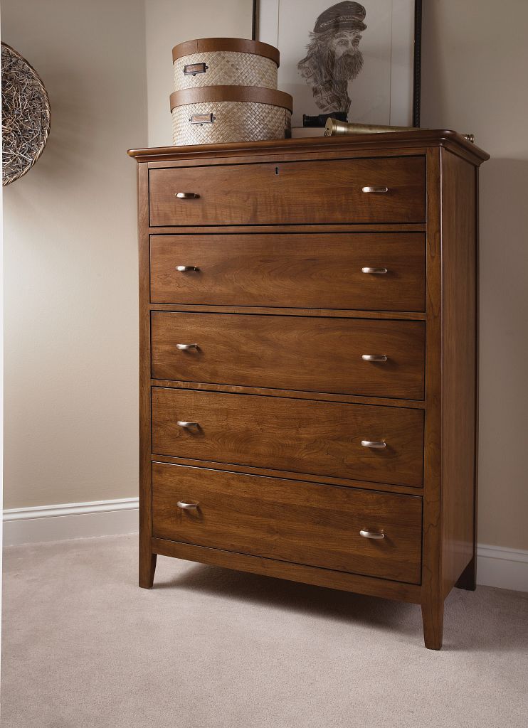 Kincaid Furniture Cherry Park Drawer Chest in Natural Cherry