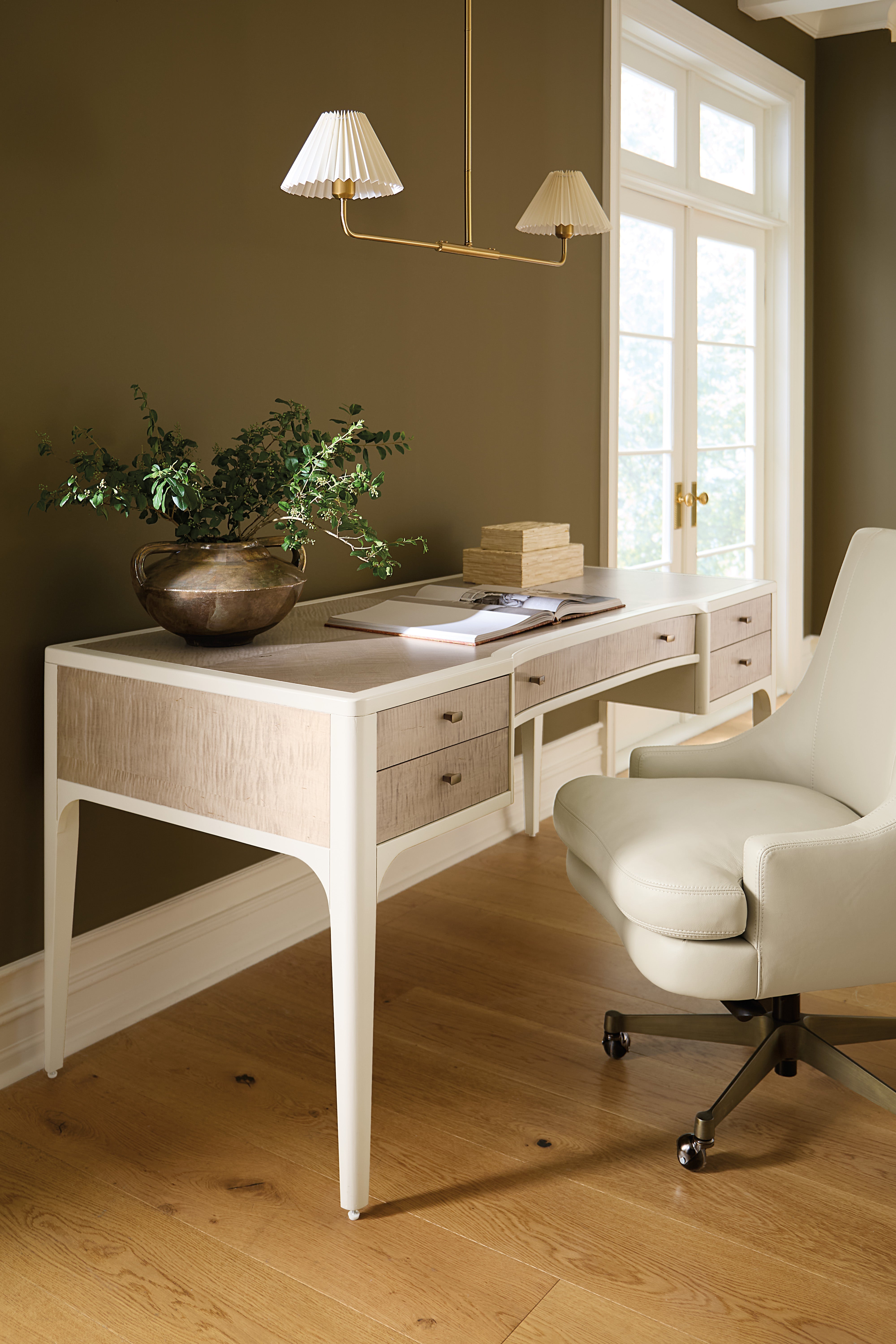 Hooker Furniture Hera Writing Desk