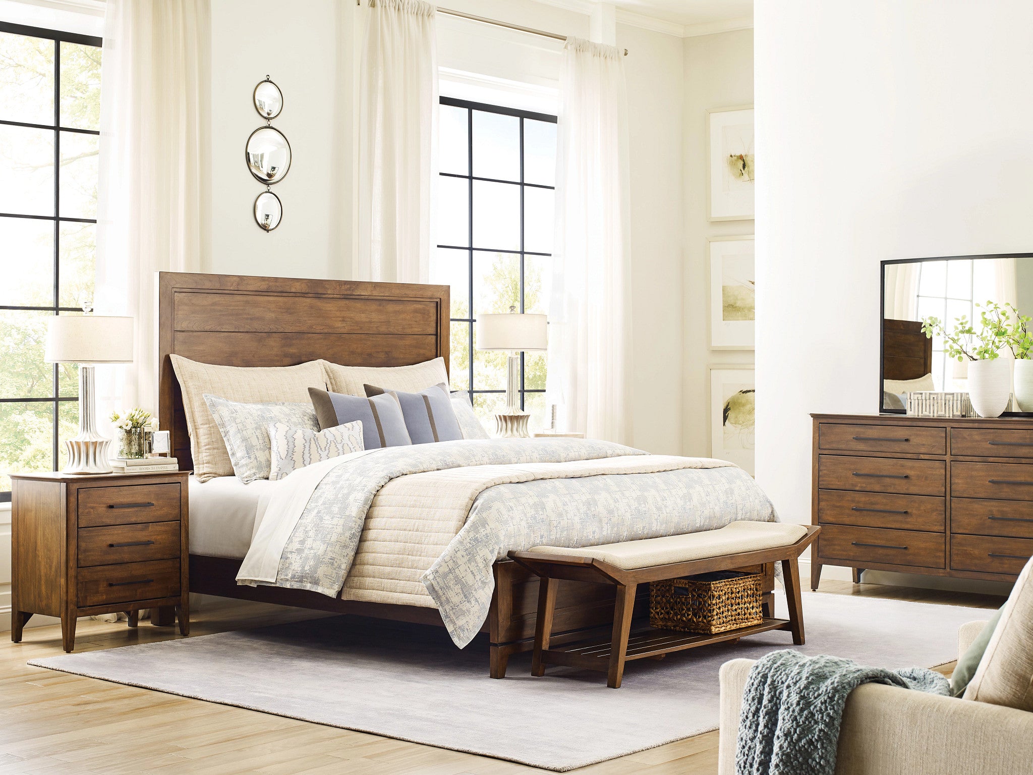 Kincaid Furniture Abode Atlas Bench in Warm Brunette