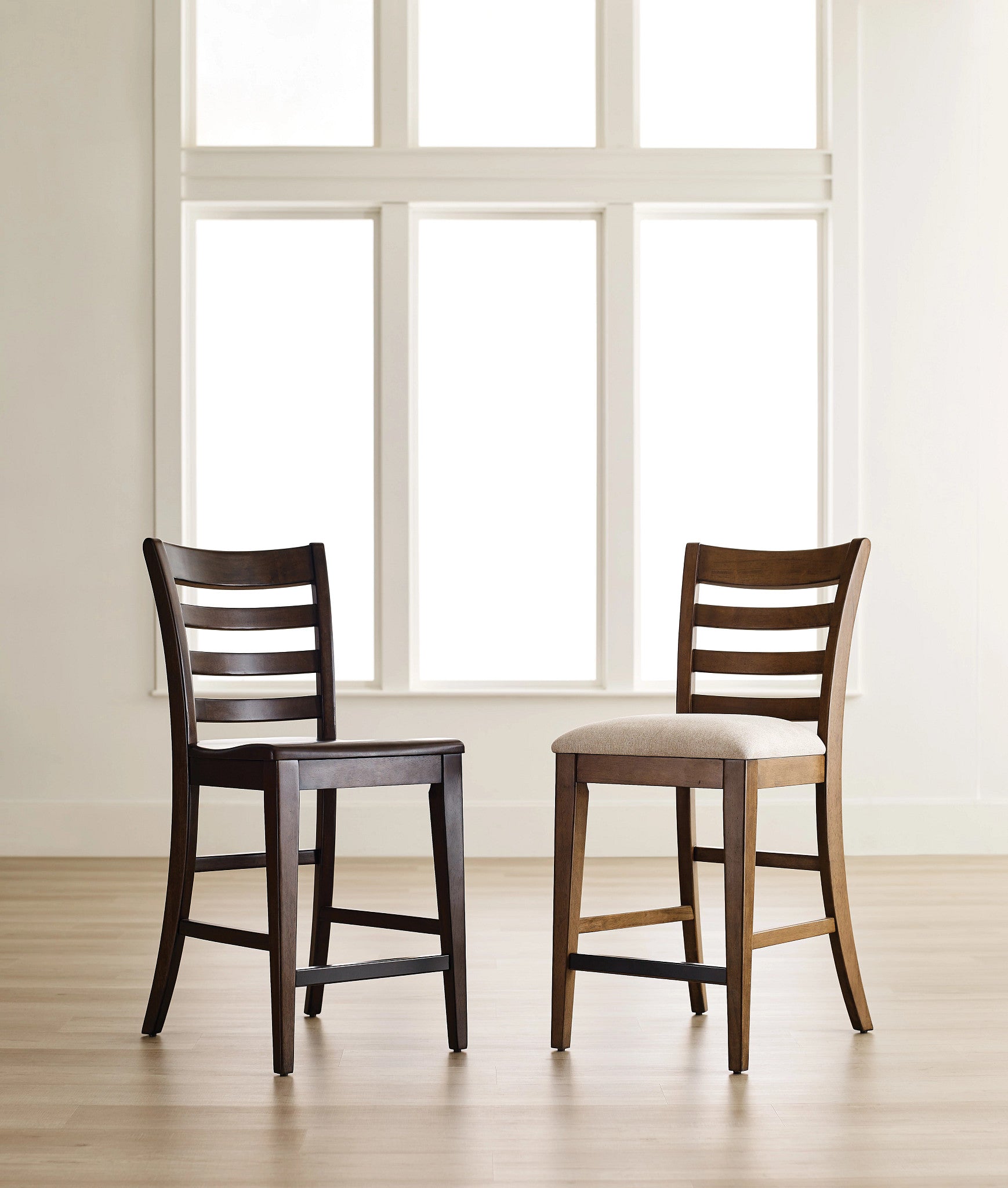 Kincaid Furniture Kafe Tall Ladderback Chair in Cappuccino