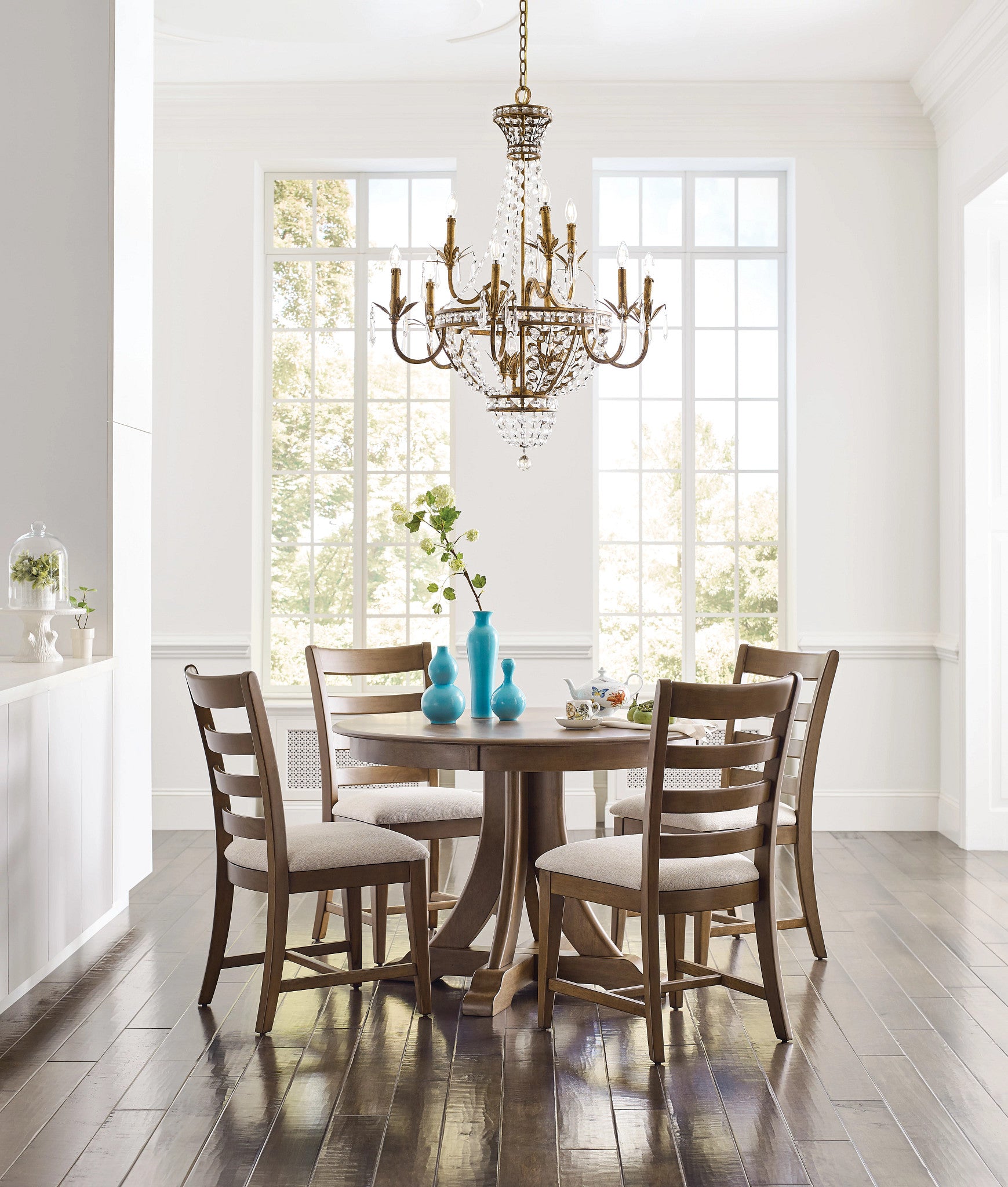 Kincaid Furniture Kafe 44" Round Quad Table in Cappuccino
