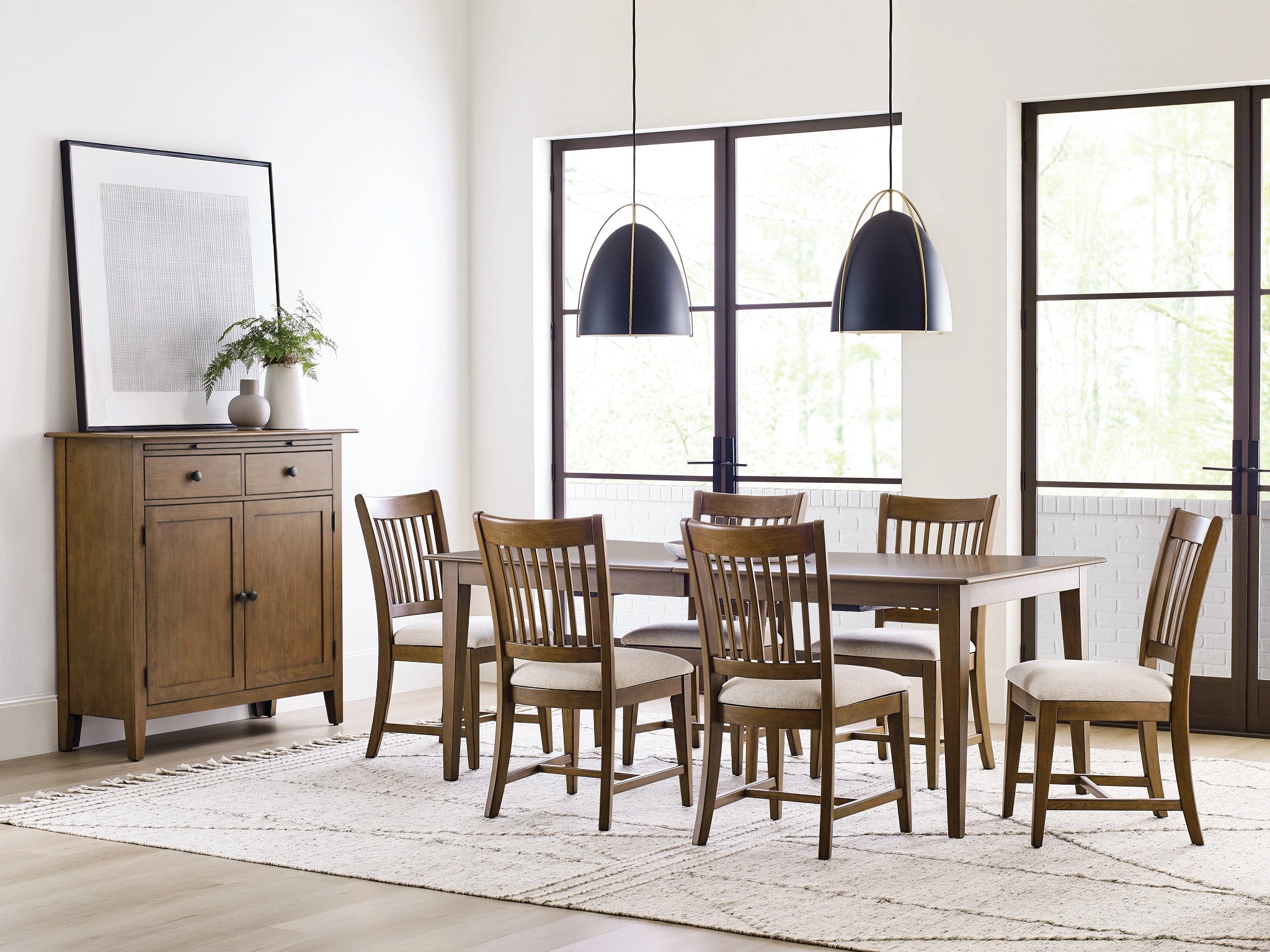 Kincaid Furniture Kafe Rake Back Chair in Latte