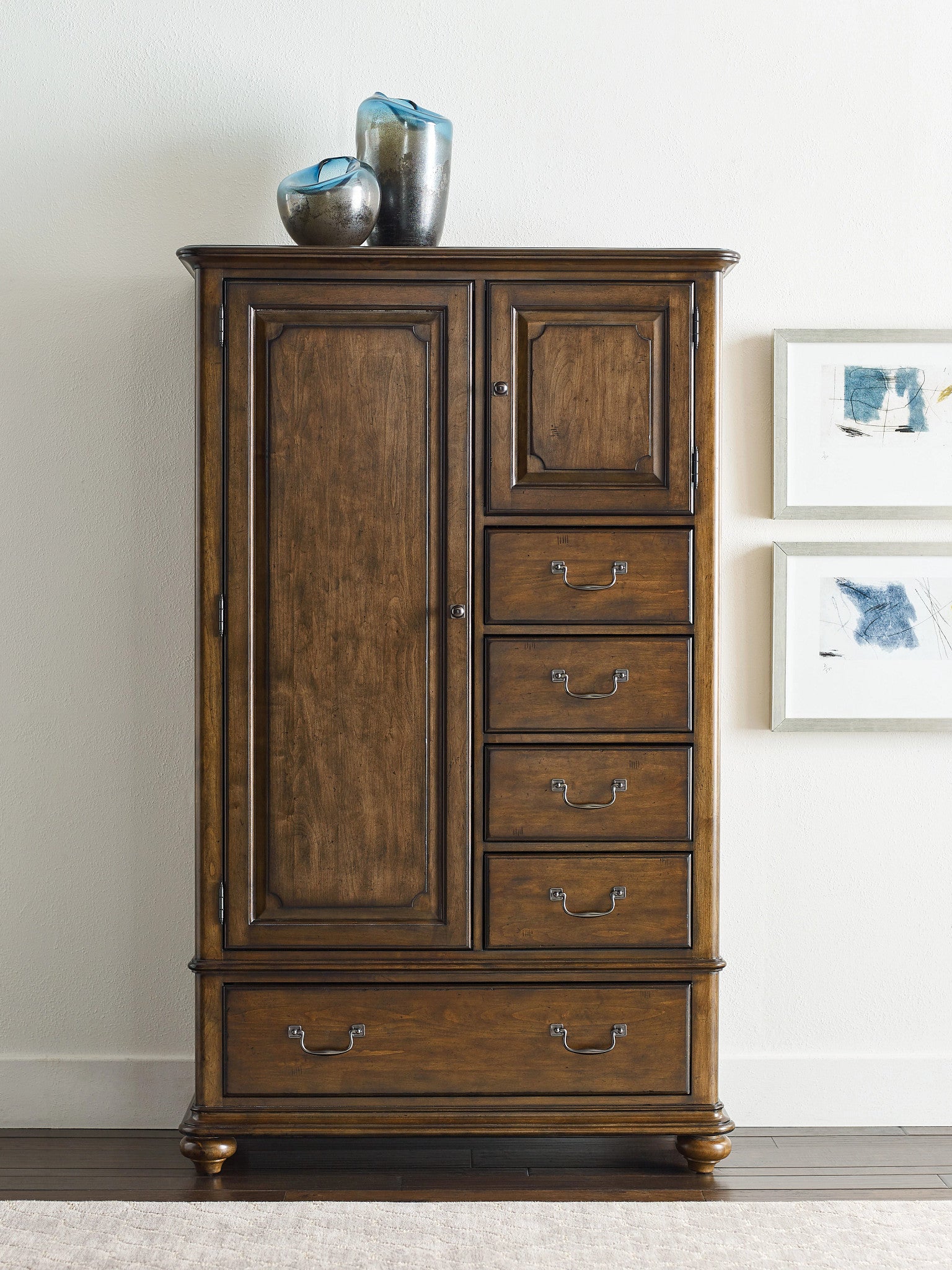 Kincaid Furniture Commonwealth Witham Gentlemen'S Chest in Warm Brunette