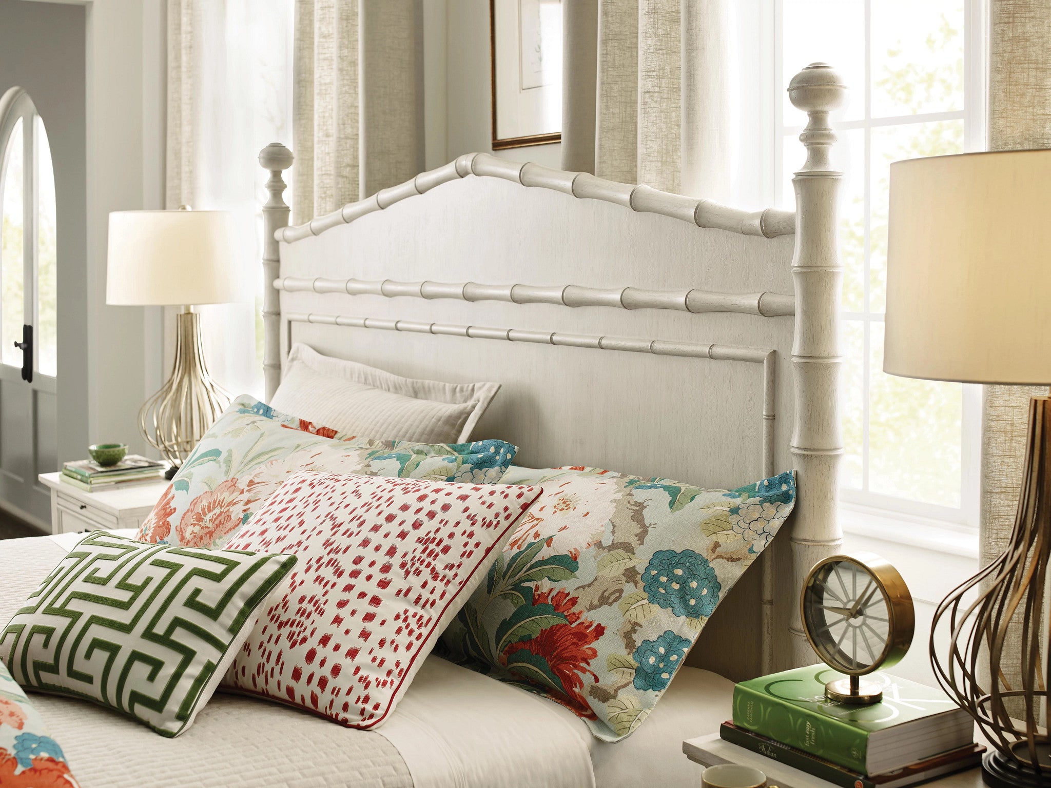 American Drew Grand Bay Vida Bamboo Bed in Egret