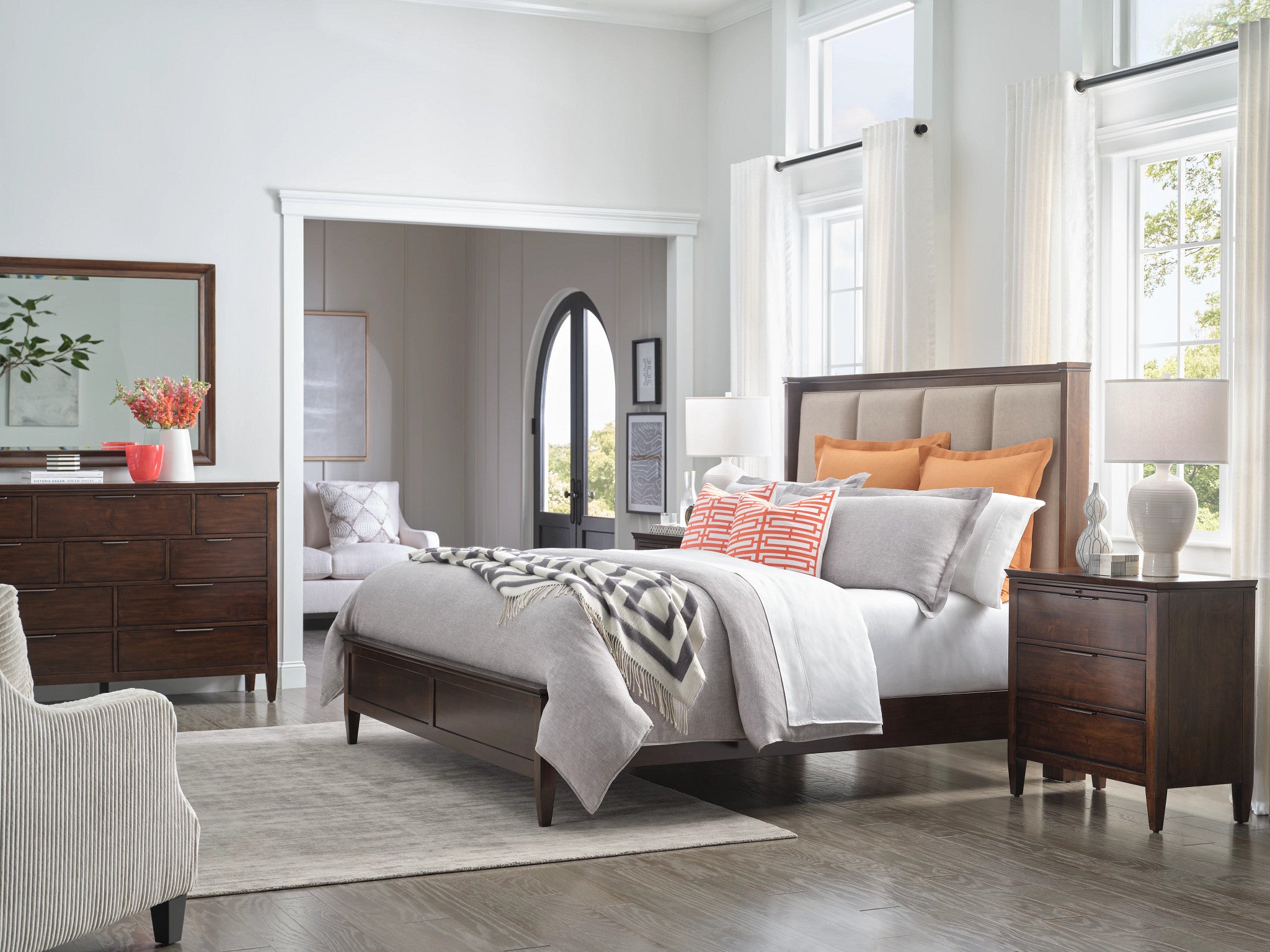 Kincaid Furniture Elise Spectrum Bed in Amaretto
