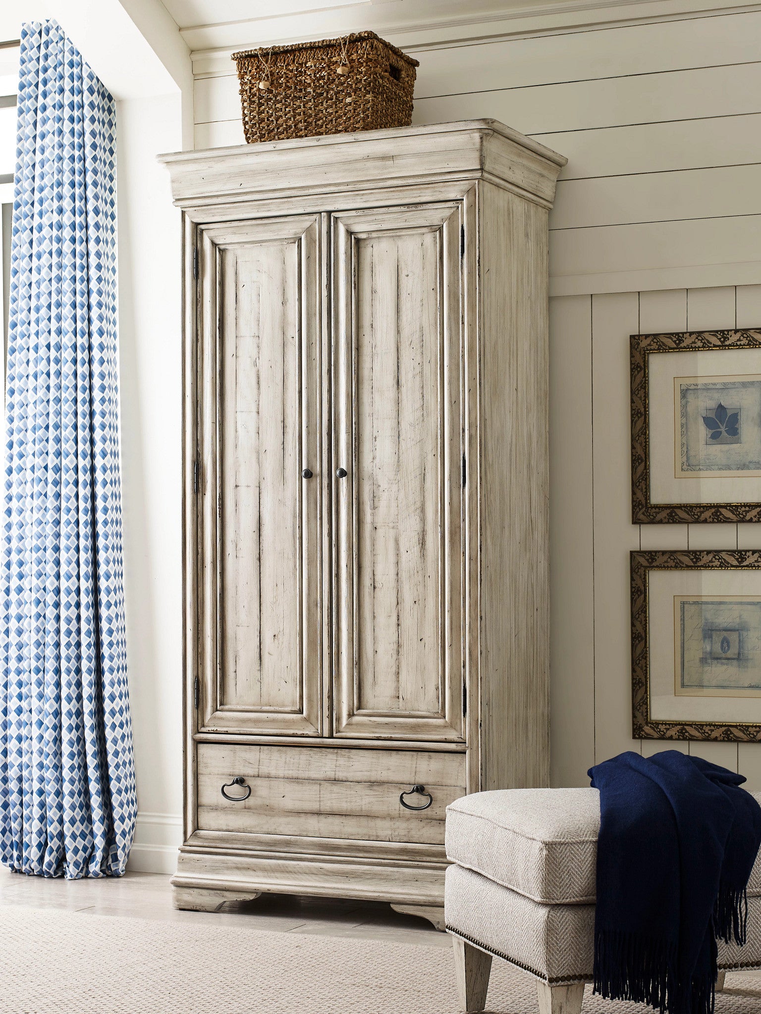 Kincaid Furniture Selwyn Bryant Armoire in Cottage White