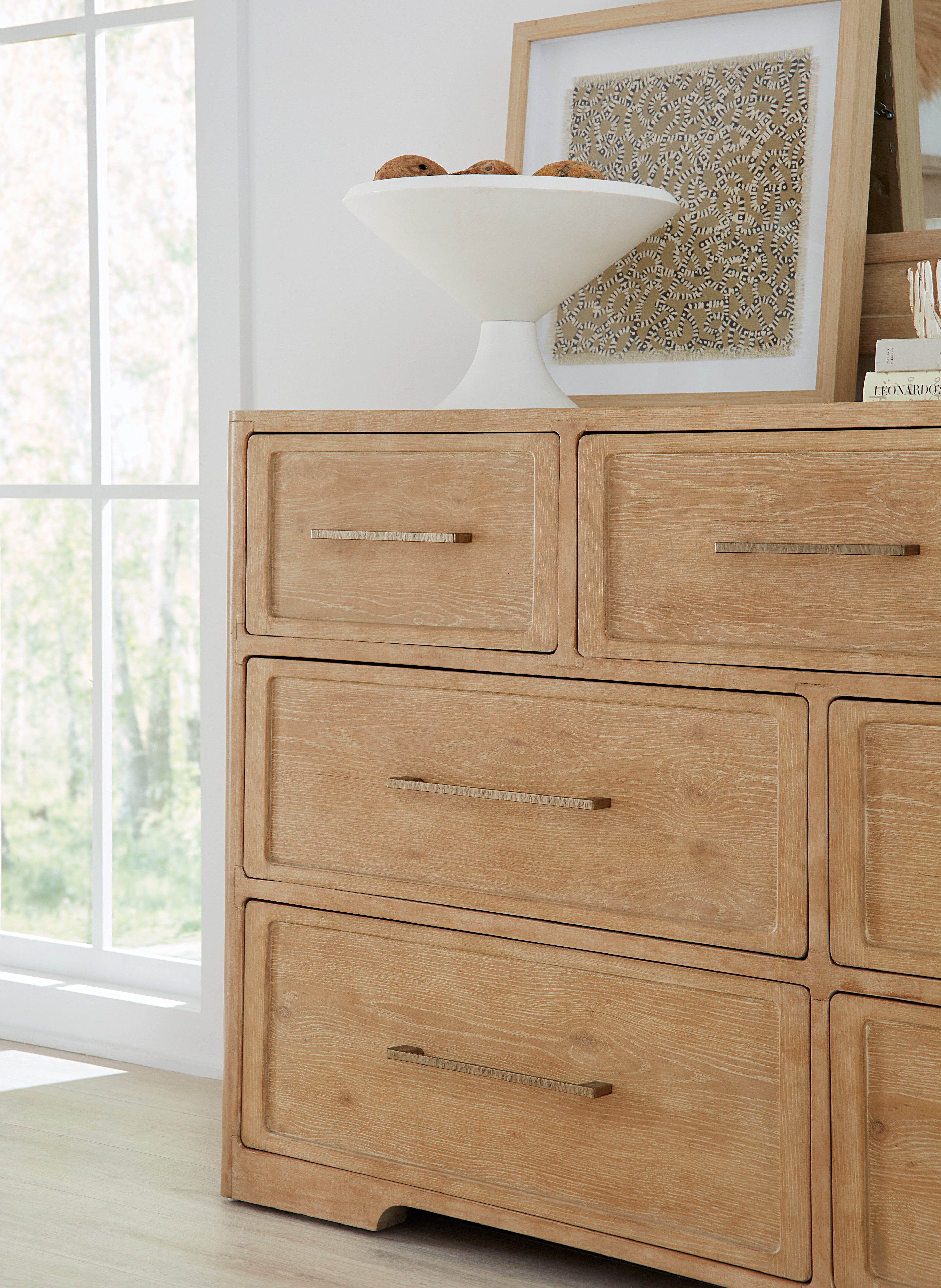 Hooker Furniture Retreat Seven-Drawer Dresser