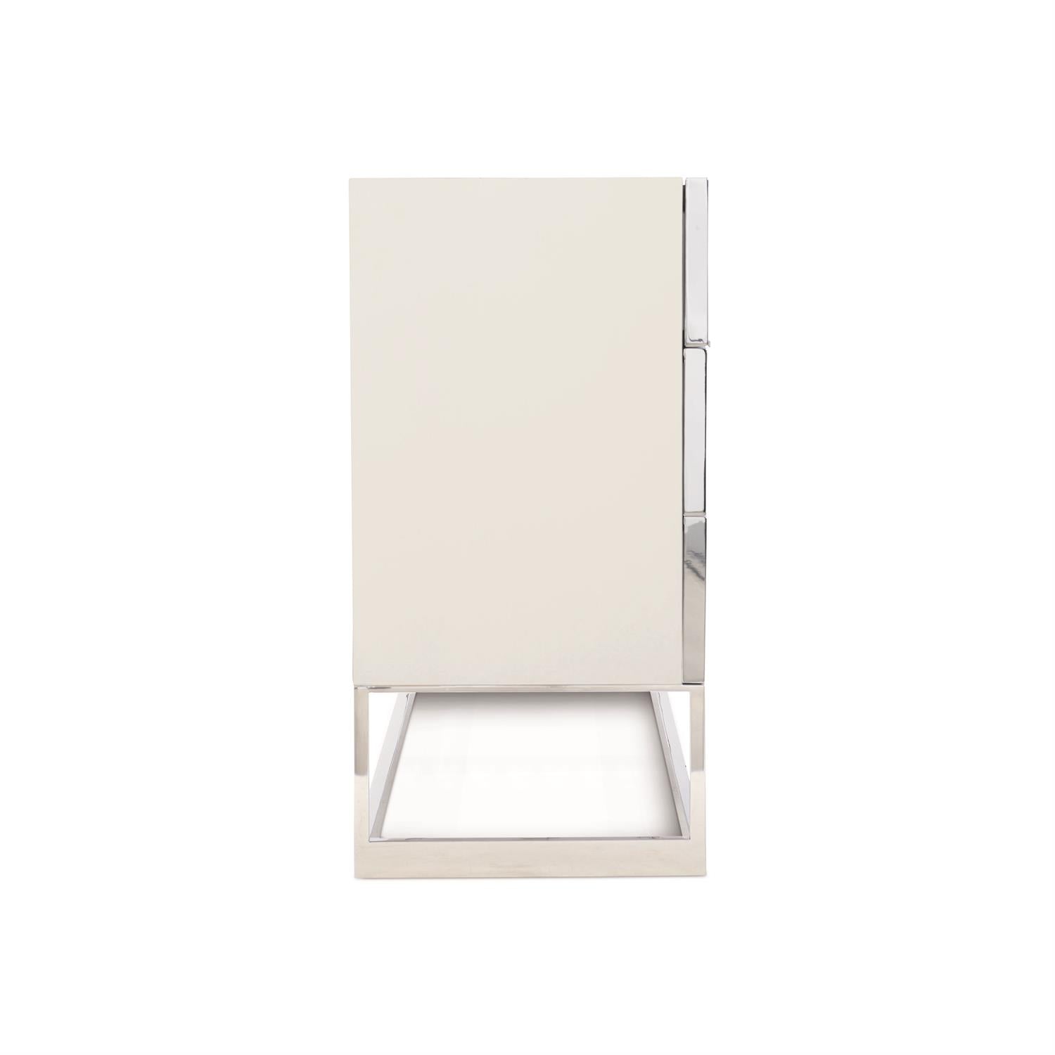 Bernhardt Furniture Parkhurst Dresser in White Lacquer