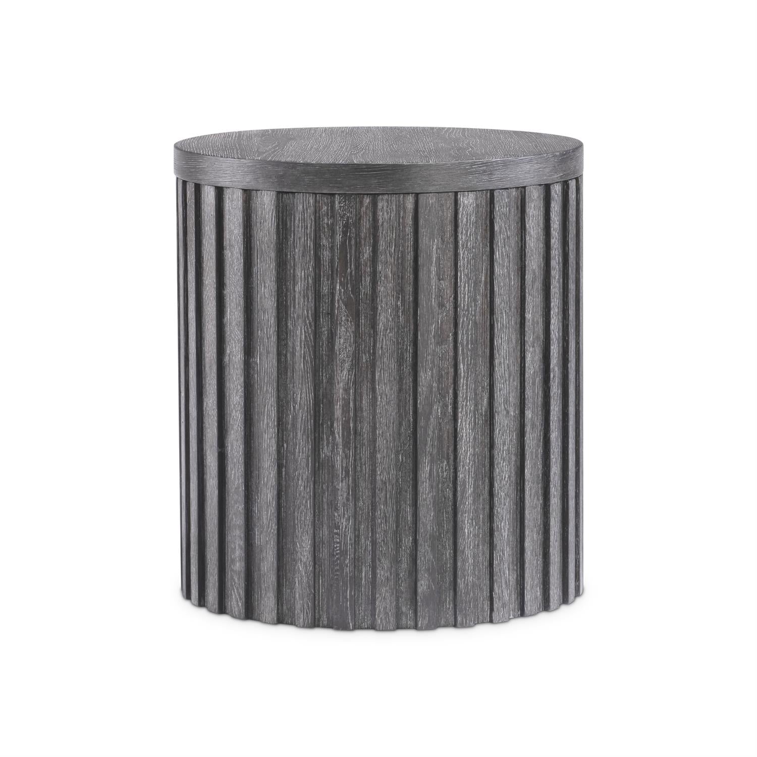 menton-accent-table-in-sutton