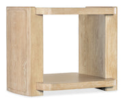 Hooker Furniture Retreat End Table in Light Brown