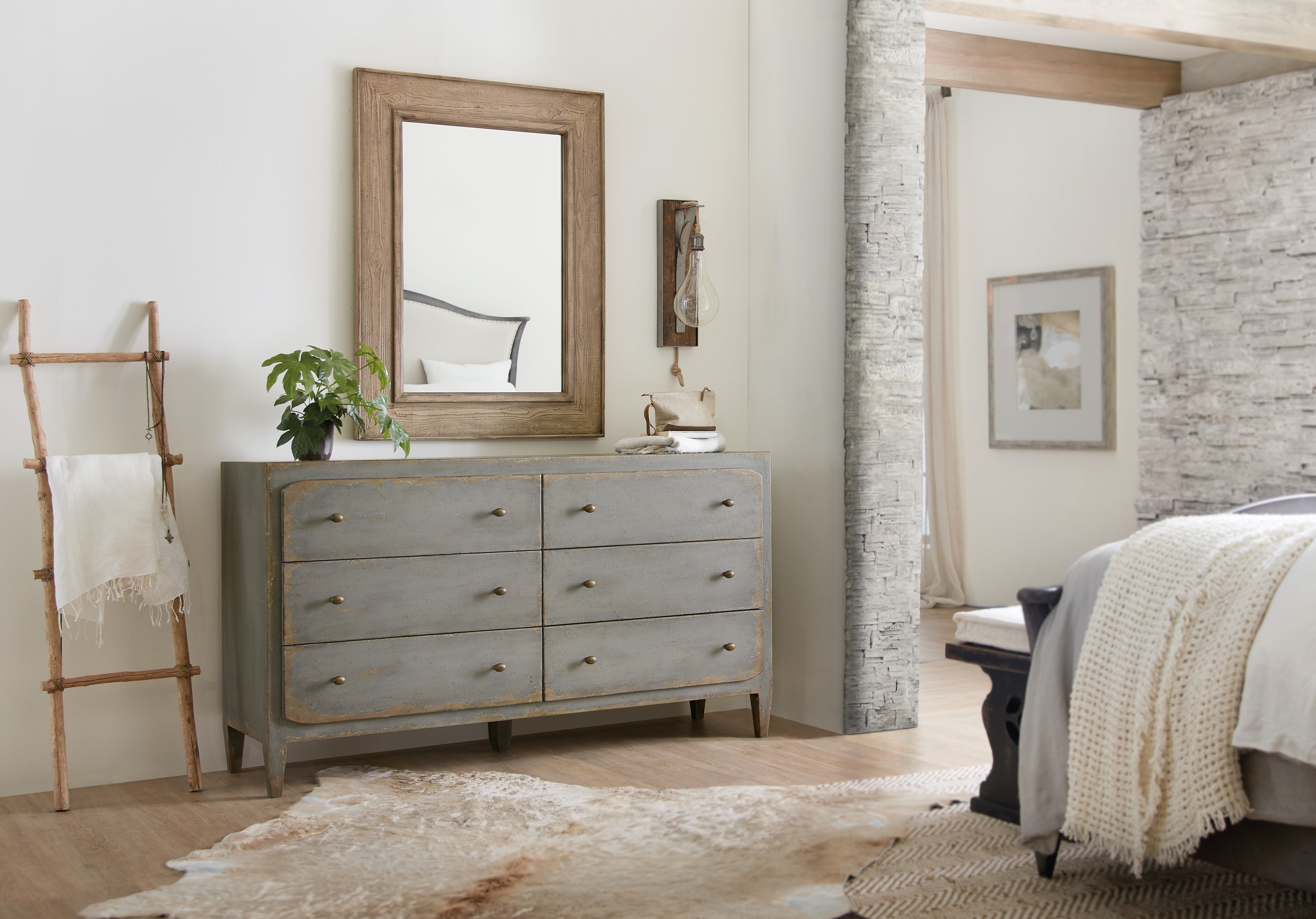 Hooker Furniture Ciao Bella Six-Drawer Dresser- Speckled Gray