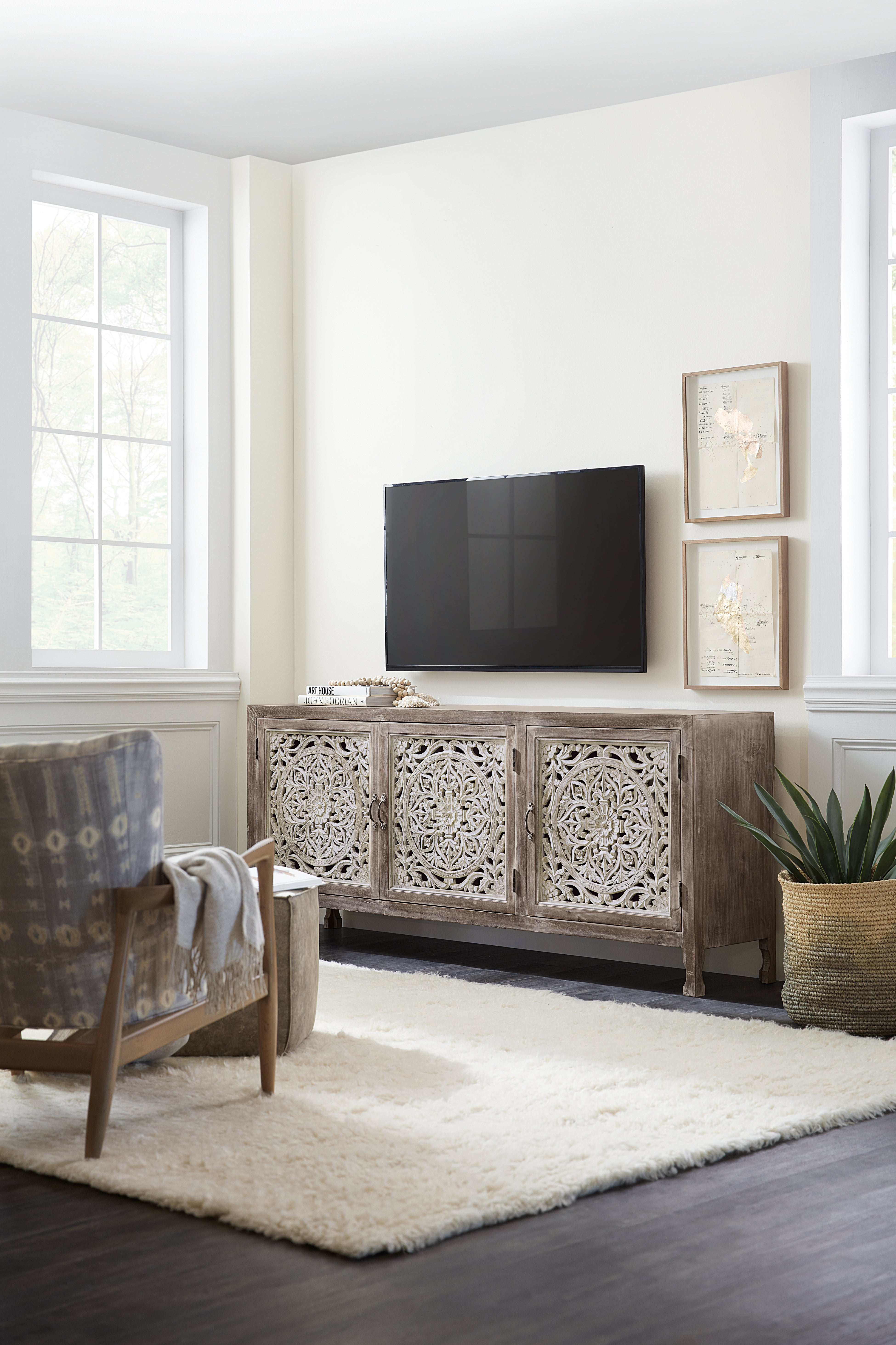 Hooker Furniture Entertainment Console in Light Brown