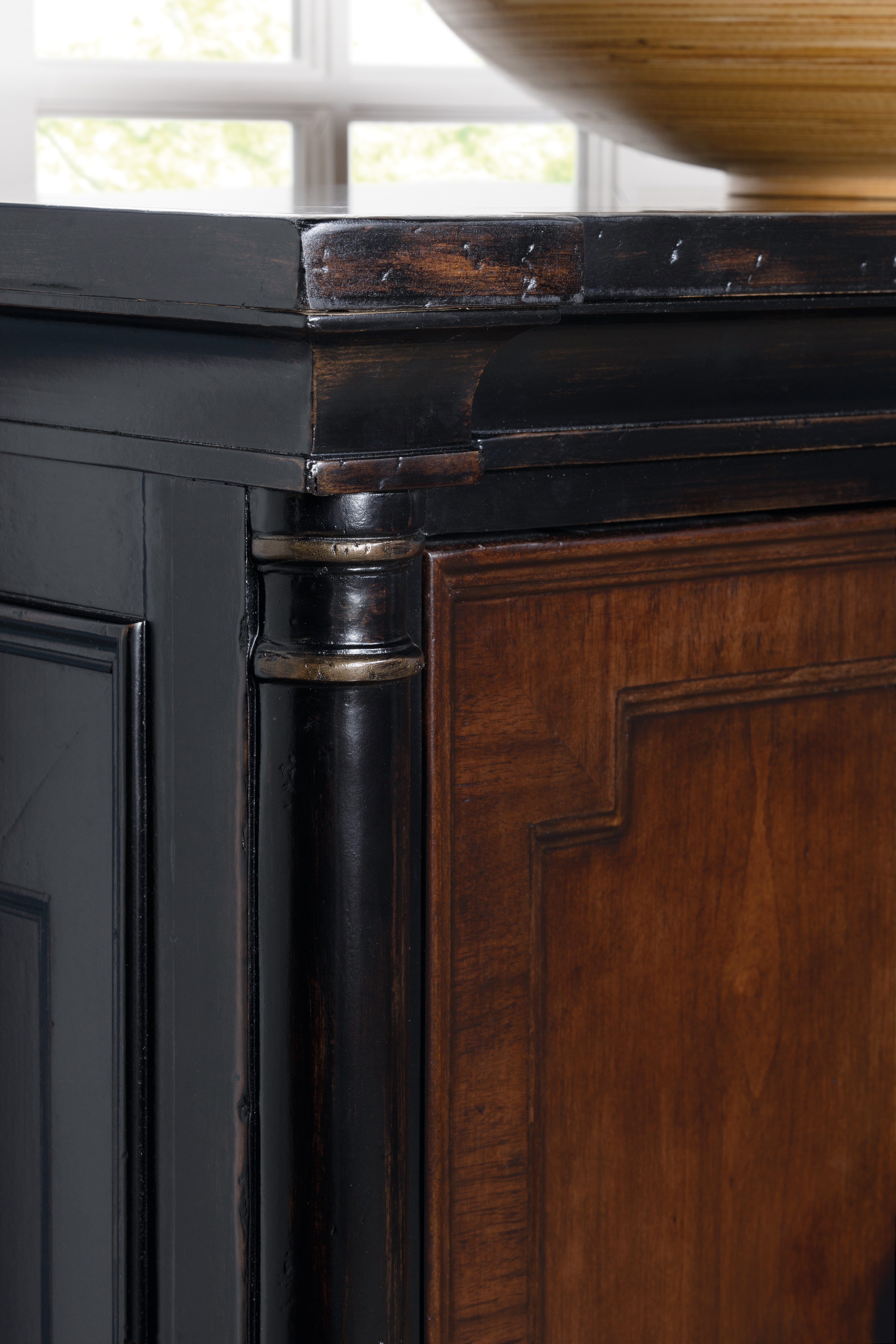Hooker Furniture Charleston Entertainment Console in Black