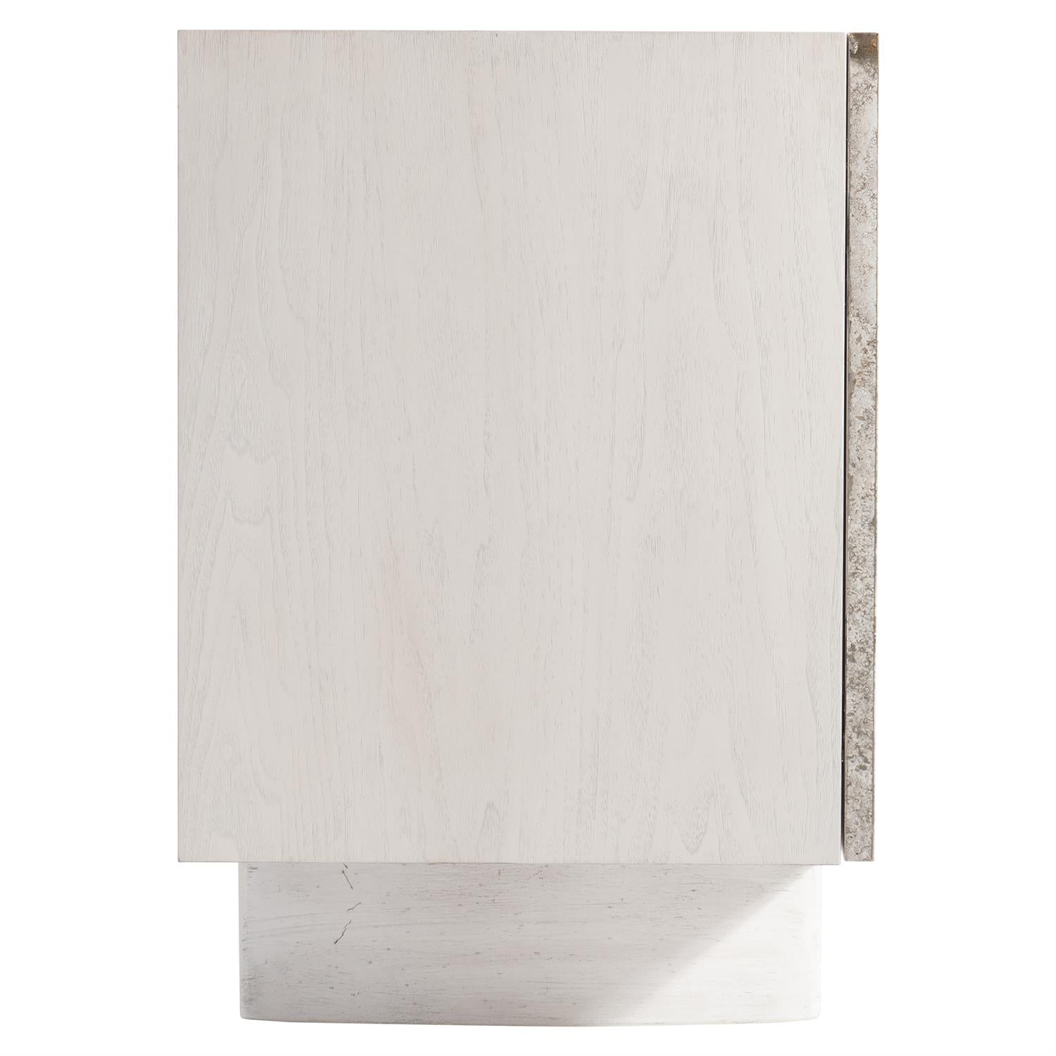 Bernhardt Furniture Sereno Entertainment Credenza in Lutra