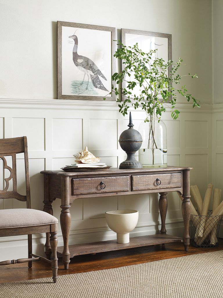 Kincaid Furniture Weatherford Sofa Table in Heather