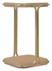 Hooker Furniture Banyon Bay Accent Table in Light Wood