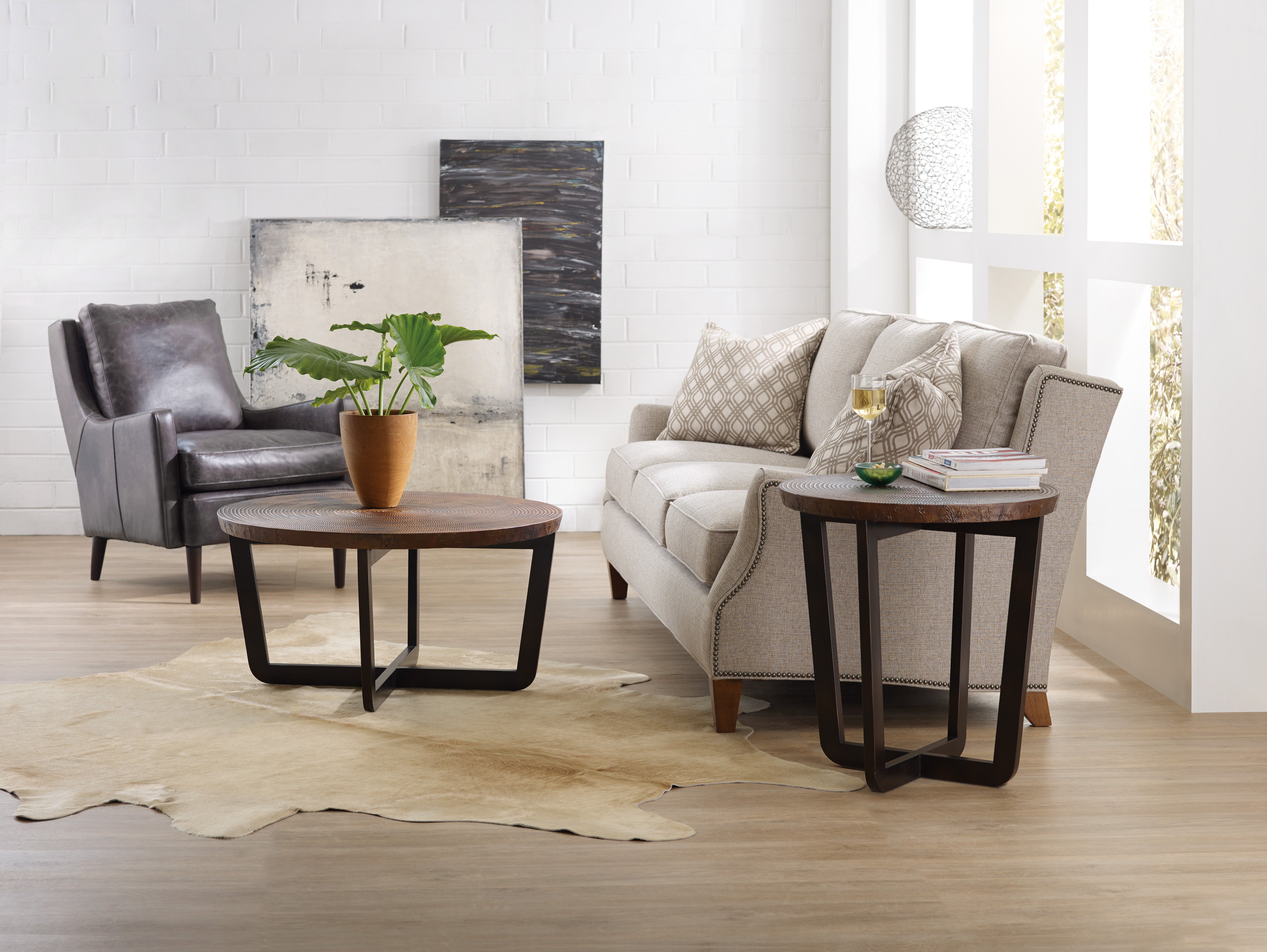 Hooker Furniture Parkcrest Round End Table in Copper
